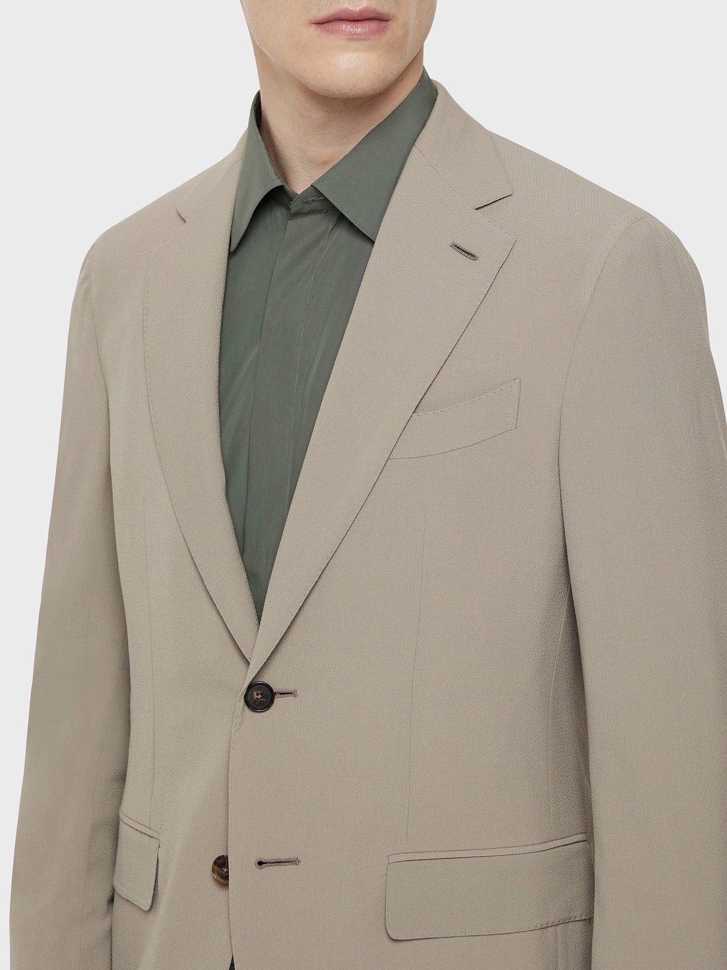 Caruso Menswear Abbigliamento Uomo Abito Aida in lana e seta beige indossato giacca