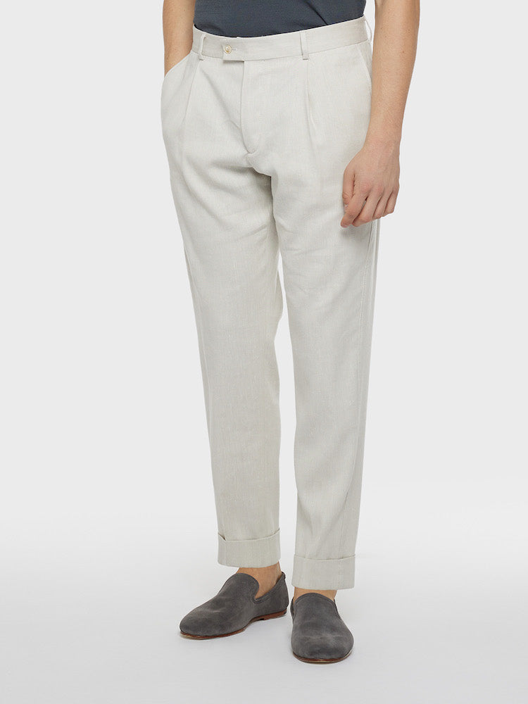 Caruso Menswear Abbigliamento Uomo Pantaloni Pantalone carrot fit in lino e lana bianco look 3