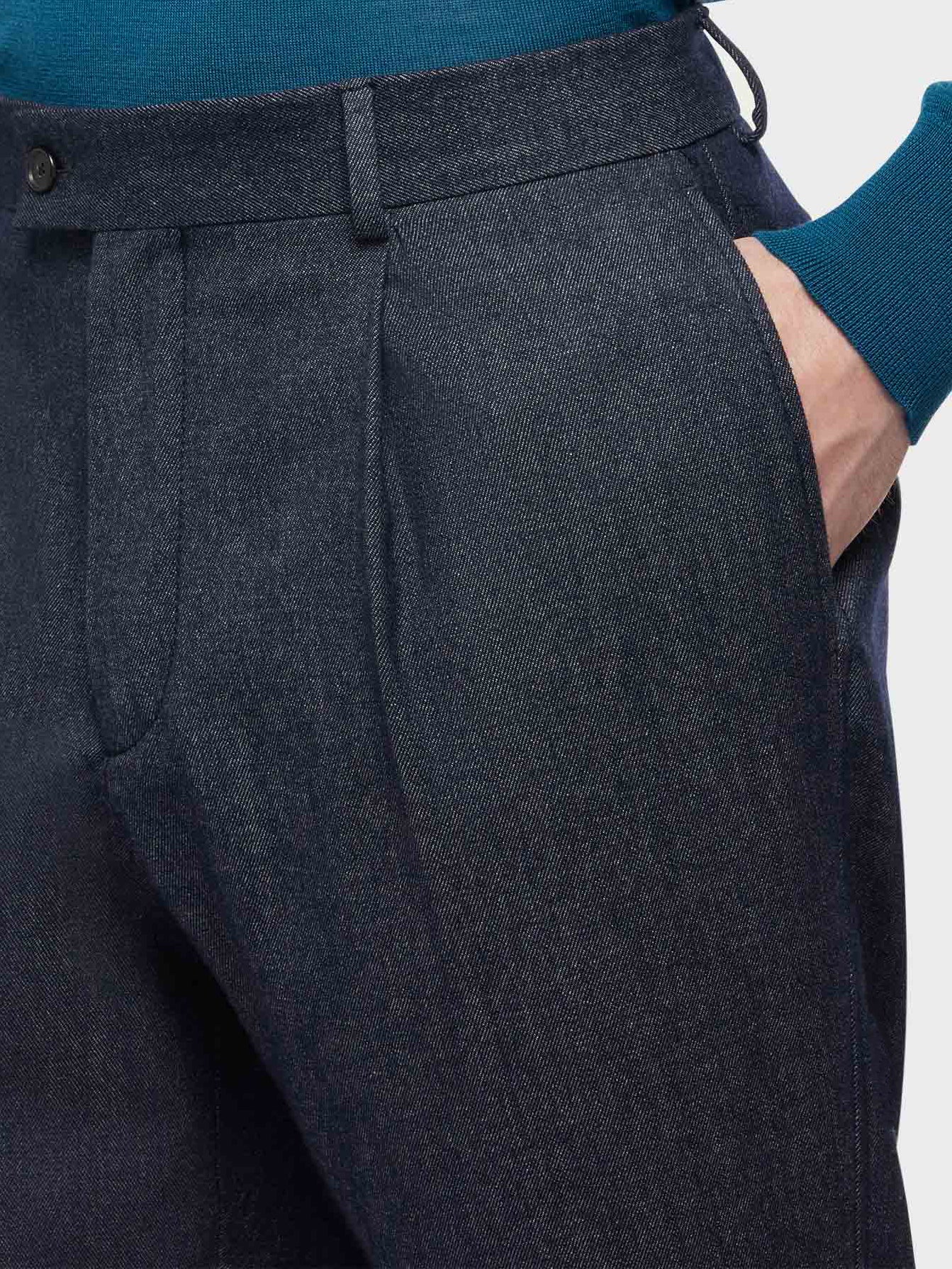 Caruso Menswear Abbigliamento Uomo Pantalone in lana e cotone denim blu dettaglio