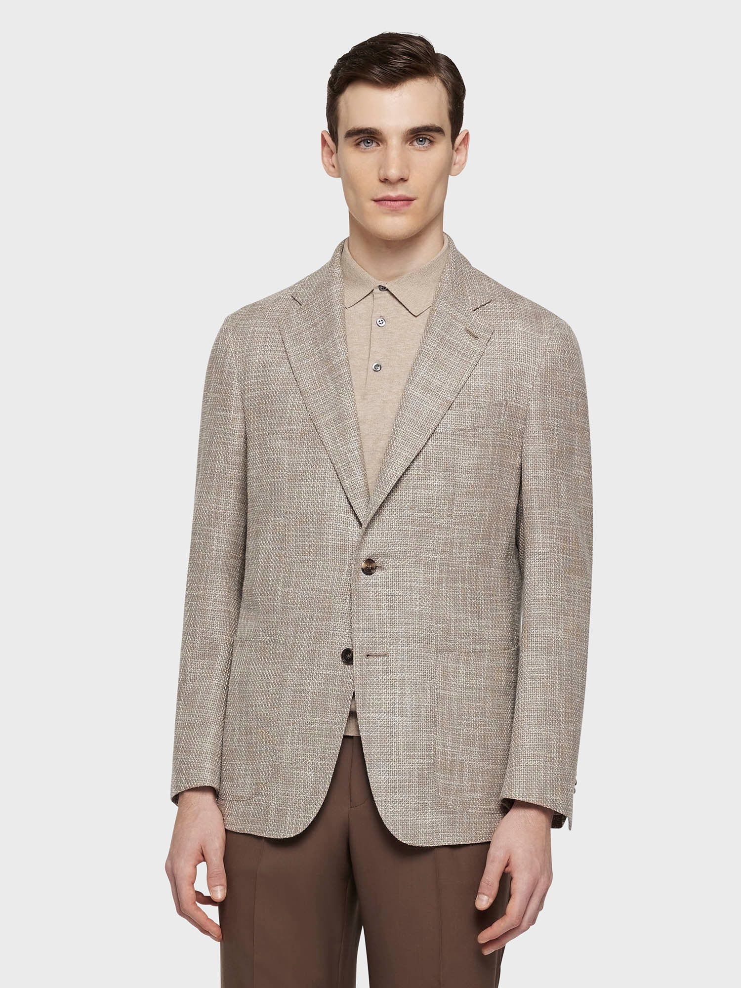 Caruso Menswear Abbigliamento Uomo Giacca butterfly in lana, seta e lino beige indossato front