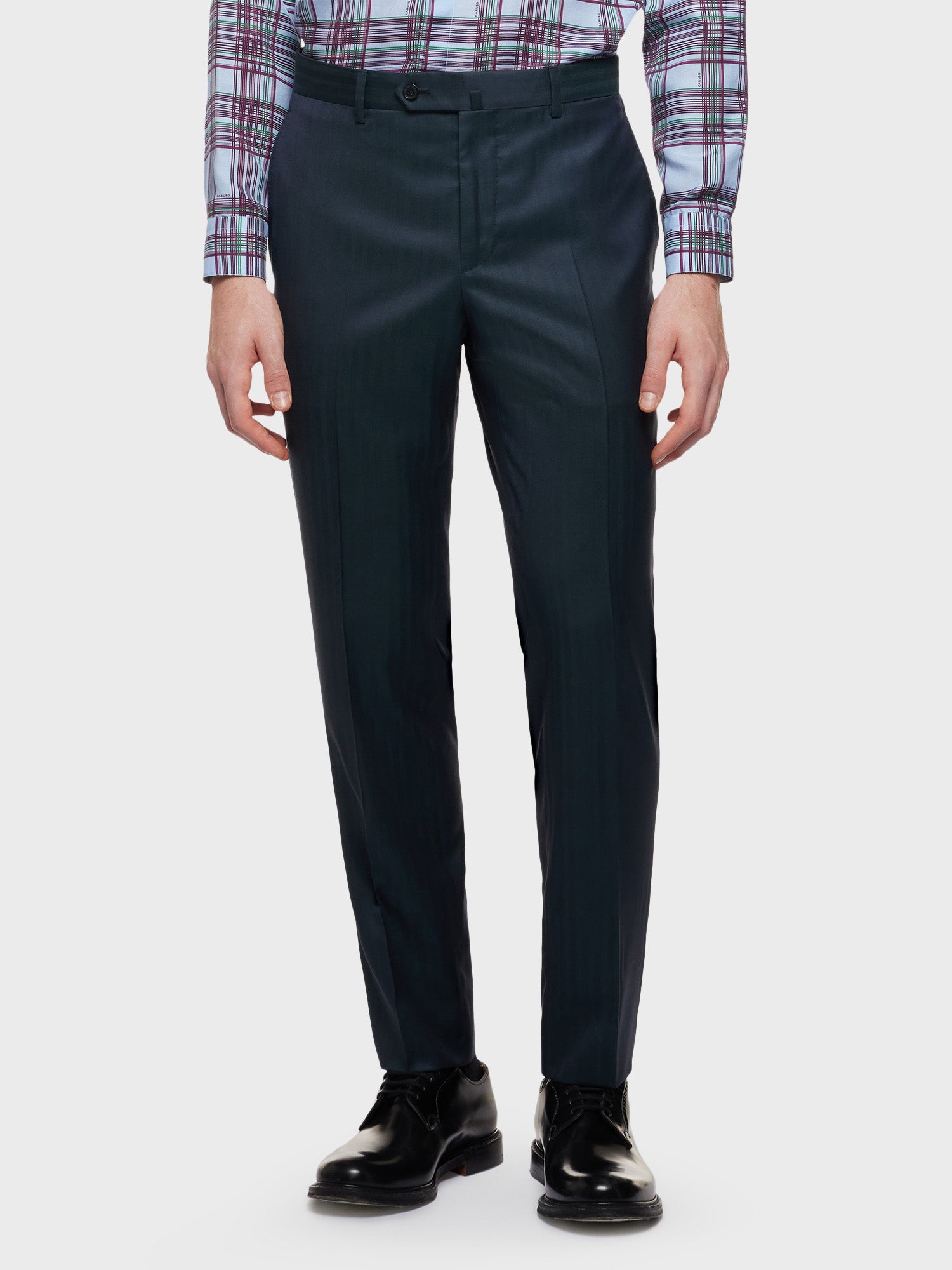Caruso Menswear Abbigliamento Uomo Abito norma doppiopetto in solaro di lana e seta verde indossato pantalone