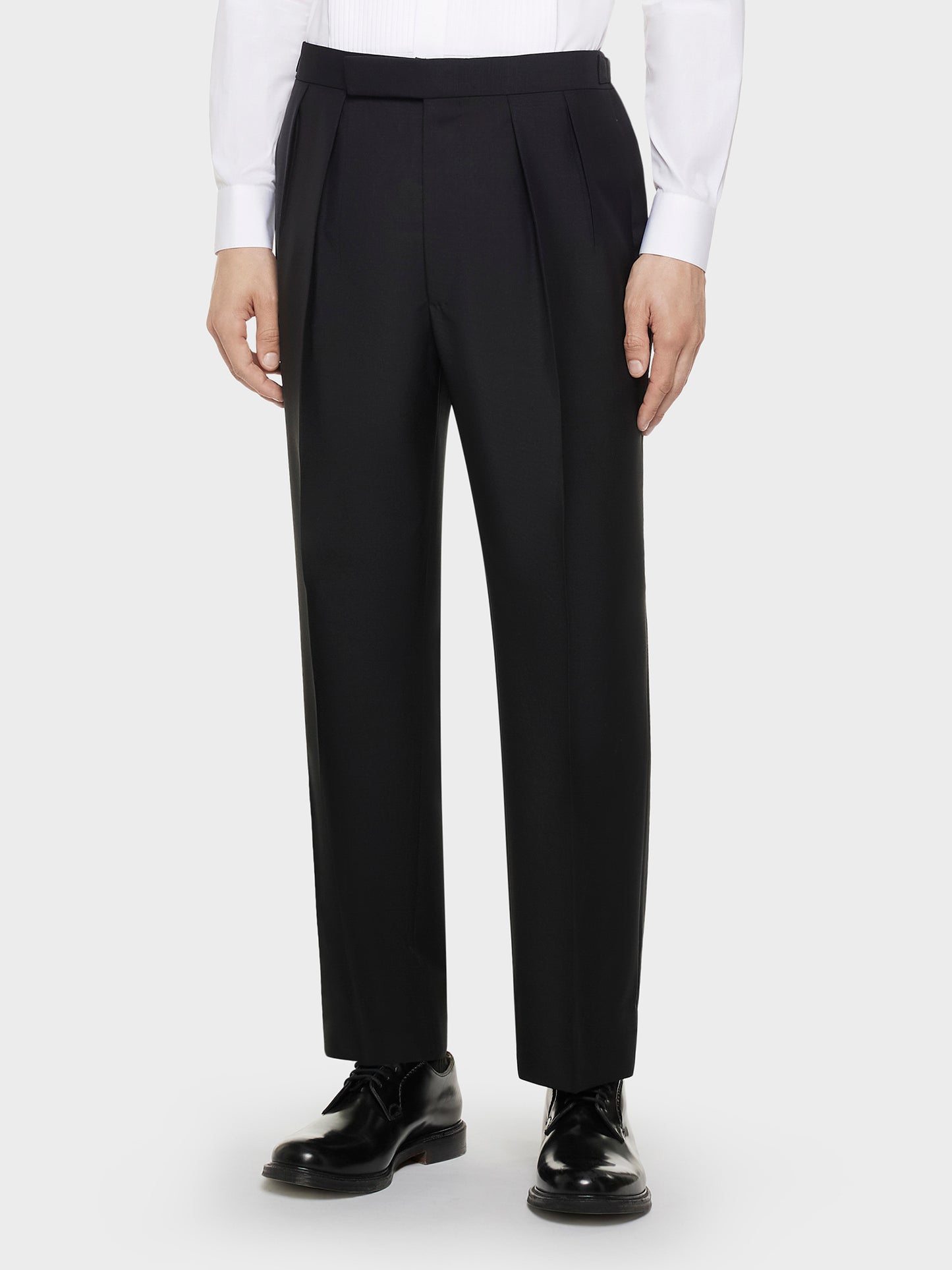 Caruso Menswear Abbigliamento Uomo Pantaloni Pantalone a vita alta in lana e mohair nero look 1