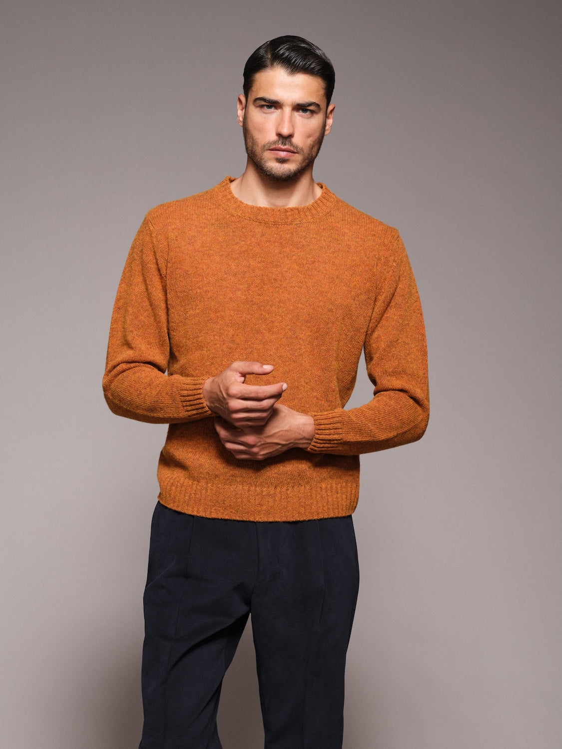 Maglia girocollo in lana Shetland rossa