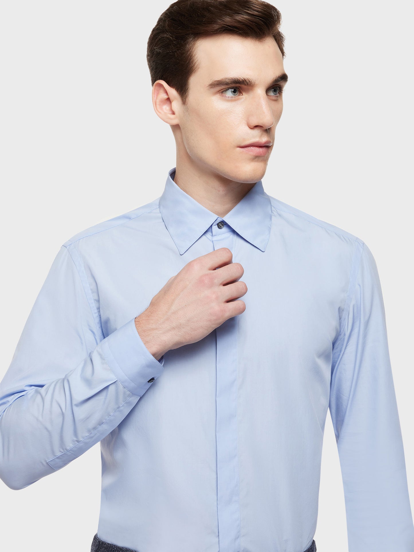 Caruso Menswear Abbigliamento Uomo Camicie Camicia slim in cotone azzurra look 5