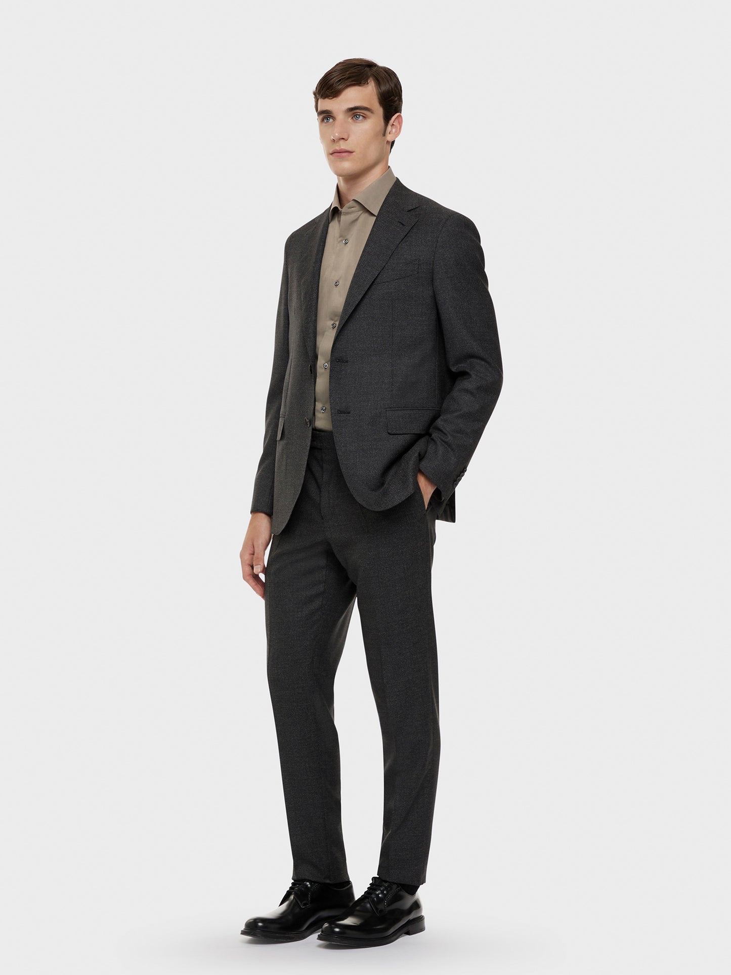 Caruso Menswear Abbigliamento Uomo Camicia coreana in cotone color sabbia total look