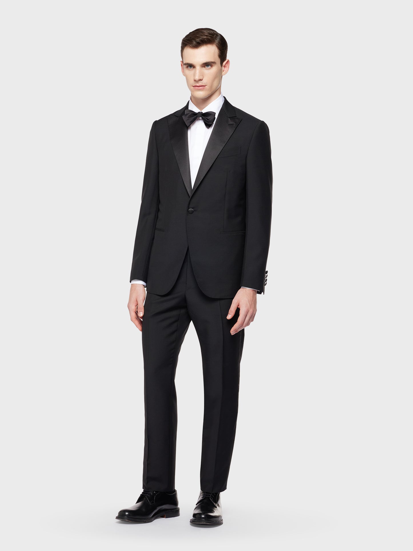 Caruso Menswear Abbigliamento Uomo Abito smoking norma in lana mohair nero total look