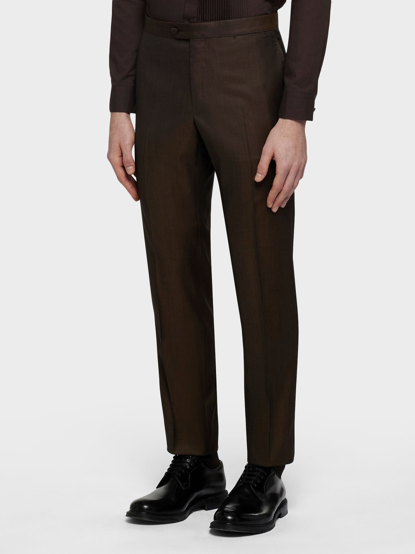 Caruso Menswear Abbigliamento Uomo Abito smoking manon in lana e seta marrone indossato pantaloni