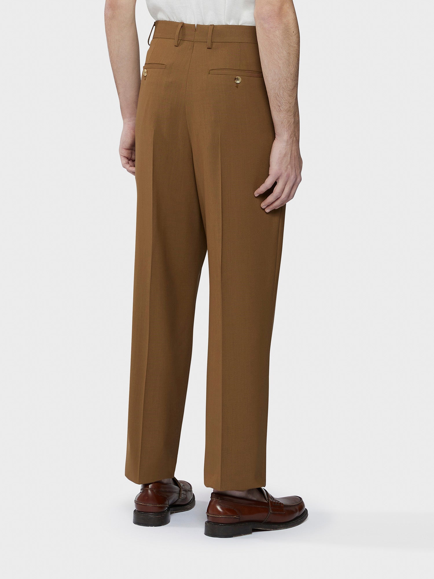 Caruso Menswear Abbigliamento Uomo Pantaloni Pantalone a vita alta in tropical di lana marrone houdini look 4