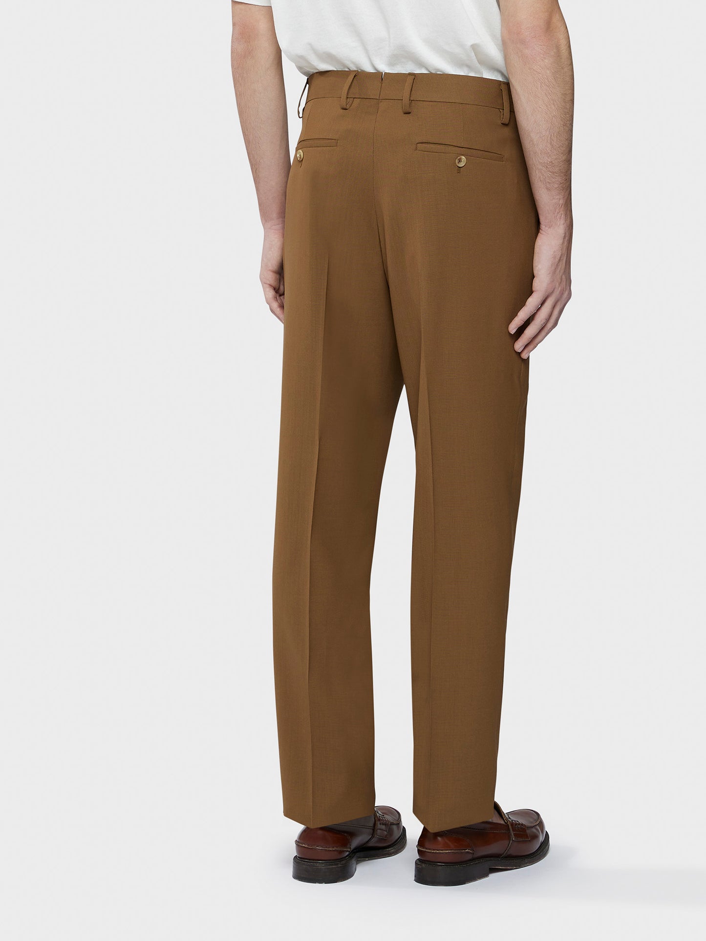 Caruso Menswear Abbigliamento Uomo Pantaloni Pantalone in tropical di lana marrone houdini look 4
