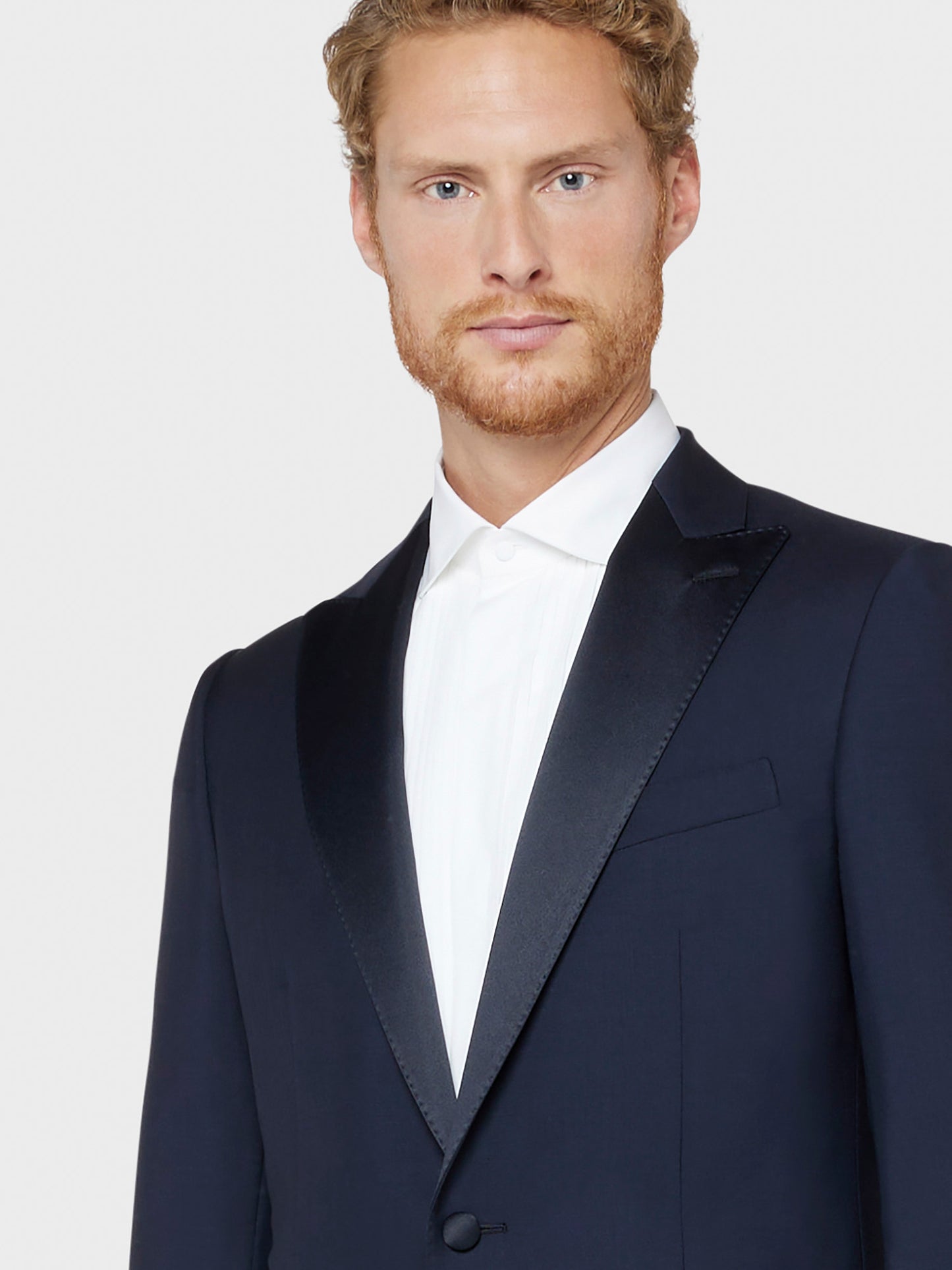Caruso Menswear Abbigliamento Uomo Abito Smoking Norma in tela di lana e mohair in blu drop 7R dettaglio giacca
